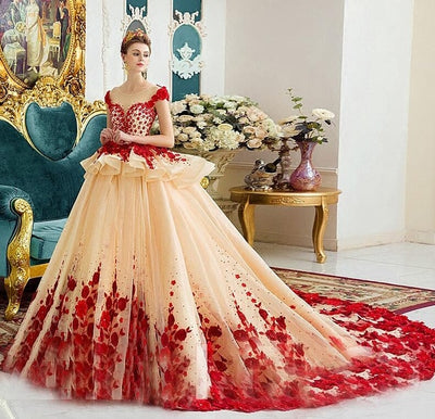 Royal Luxury 2018 Evening Gowns Embroidery Chapel Train Applique Beads Prom Party Gown Saudi Arabia Dubai Bridal Gowns Wear