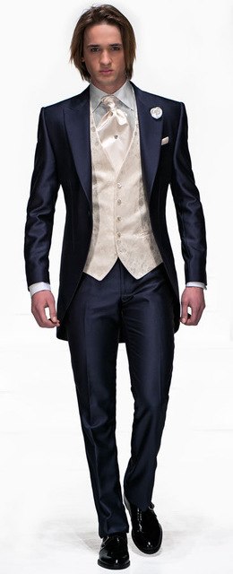 Purple Groomsmen Custom Made Groom Tuxedos Peak Lapel Men Suits Wedding Best Man Blazer ( Jacket+Pants+Tie+Vest ) C162